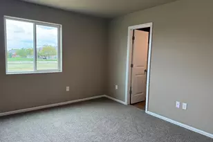 5208 Gannet Ln, Pueblo, CO 81008 - Photo 9