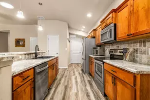 372 W Burke Dr, Pueblo West, CO 81007 - Photo 11