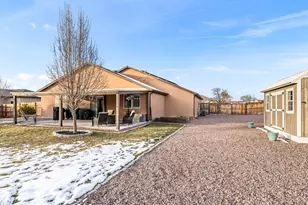 372 W Burke Dr, Pueblo West, CO 81007 - Photo 5