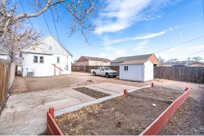 624 W 12th St, Pueblo, CO 81003 - Photo 27