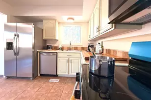 12 Briargate Terrace, Pueblo, CO 81001 - Photo 9