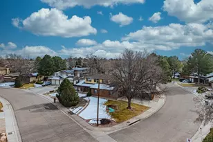 12 Queensbridge Dr, Pueblo, CO 81001 - Photo 3