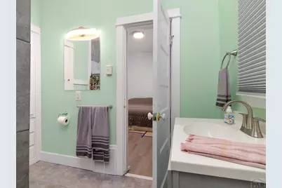 921 Lake Ave, Pueblo, CO 81004 - Photo 11