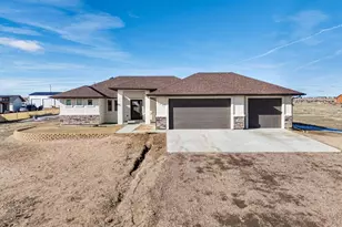 1025 N Dalton Brothers Dr, Pueblo West, CO 81007 - Photo 29