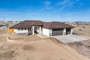 1025 N Dalton Brothers Dr, Pueblo West, CO 81007 - Photo 31