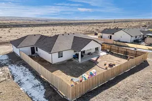 1025 N Dalton Brothers Dr, Pueblo West, CO 81007 - Photo 33