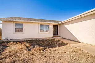 441 S Oak Creek Dr, Pueblo, CO 81007 - Photo 1