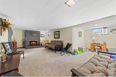 1614 Horseshoe Dr, Pueblo, CO 81001 - Photo 15