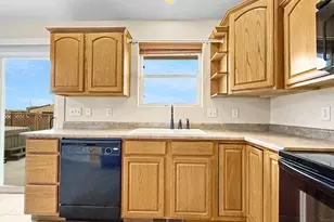 419 E Chadwick Dr, Pueblo West, CO 81007 - Photo 9