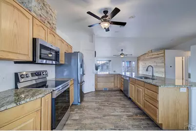 683 E Paradise Dr, Pueblo West, CO 81007 - Photo 11