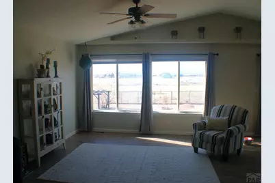 431 N Desert Cove Dr, Pueblo West, CO 81007 - Photo 7
