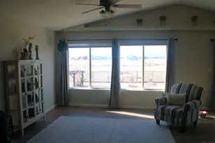 431 N Desert Cove Dr, Pueblo West, CO 81007 - Photo 7