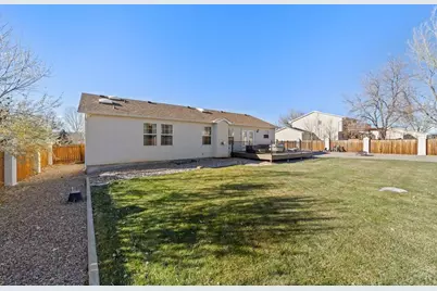 190 S Circle Dr, Pueblo West, CO 81007 - Photo 33