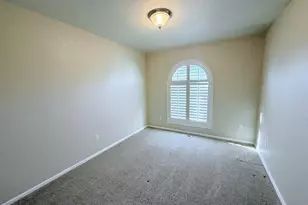 190 S Circle Dr, Pueblo West, CO 81007 - Photo 11