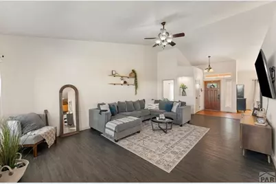 2093 W Guadalupe Dr, Pueblo West, CO 81007 - Photo 15