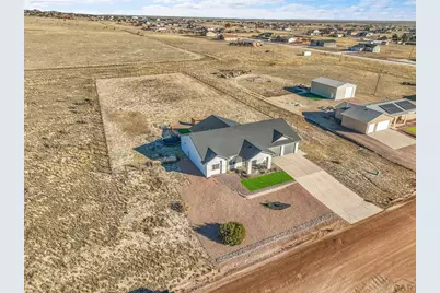 527 E Auburn Ave, Pueblo West, CO 81007 - Photo 43