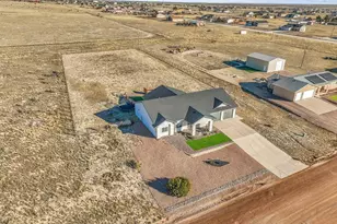 527 E Auburn Ave, Pueblo West, CO 81007 - Photo 43