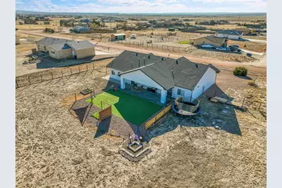 527 E Auburn Ave, Pueblo West, CO 81007 - Photo 5