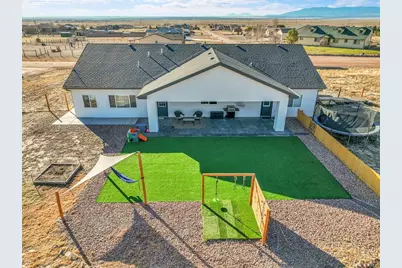 527 E Auburn Ave, Pueblo West, CO 81007 - Photo 35