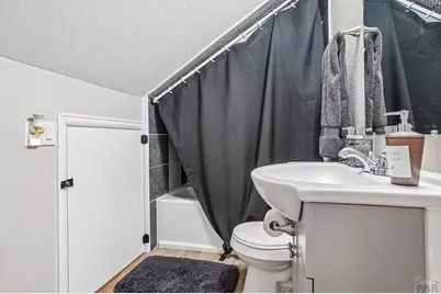2912 Cascade Ave, Pueblo, CO 81008 - Photo 37