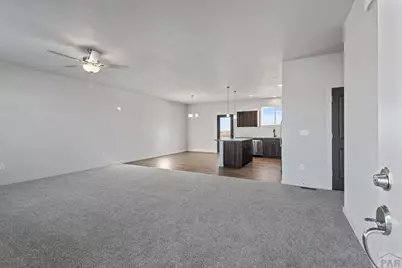 916 E Platteville Blvd, Pueblo West, CO 81007 - Photo 9