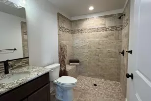 806 Thorncrest Dr, Pueblo, CO 81005 - Photo 11