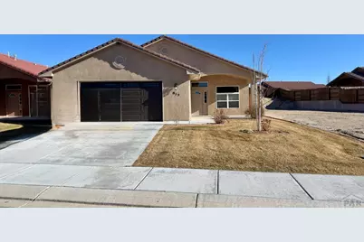 812 Thorncrest Dr, Pueblo, CO 81005 - Photo 1