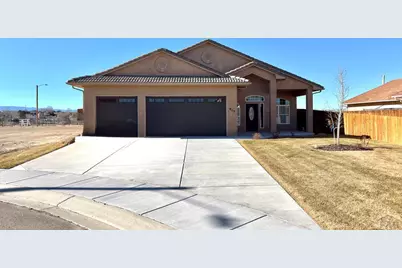 815 Thorncrest Dr, Pueblo, CO 81005 - Photo 1
