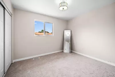 911 Candytuft Blvd, Pueblo, CO 81001 - Photo 15