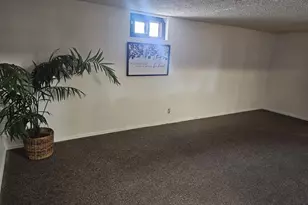 2128 Oakwood, Pueblo, CO 81005 - Photo 11