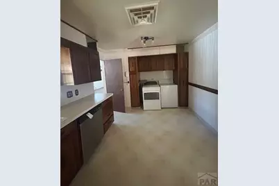 1713 Garwood Dr, Pueblo, CO 81005 - Photo 17