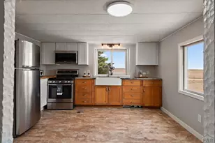 37155 E Jones Rd, Yoder, CO 80864 - Photo 9