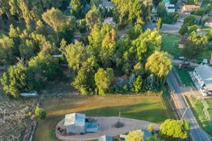 820 19th St, Rocky Ford, CO 81067 - Photo 7