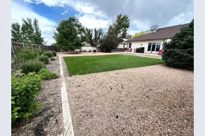 562 S Hook Dr, Pueblo West, CO 81007 - Photo 41