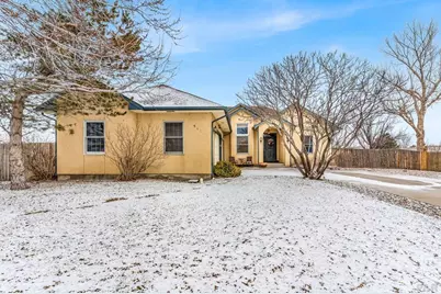 562 S Hook Dr, Pueblo West, CO 81007 - Photo 35