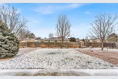 562 S Hook Dr, Pueblo West, CO 81007 - Photo 29