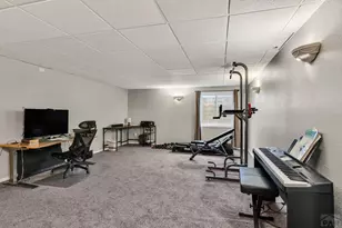 562 S Hook Dr, Pueblo West, CO 81007 - Photo 27