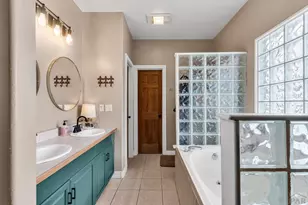 562 S Hook Dr, Pueblo West, CO 81007 - Photo 17