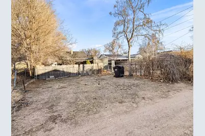 1107 Jackson St, Pueblo, CO 81004 - Photo 23