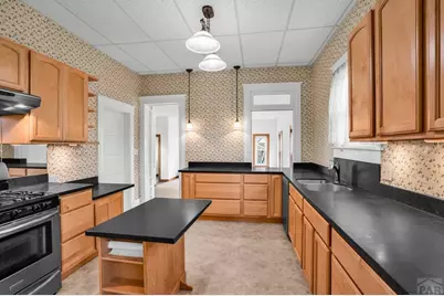 612 Lake Ave, Pueblo, CO 81004 - Photo 11