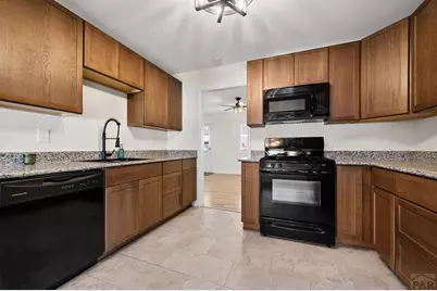 2806 4th Ave, Pueblo, CO 81003 - Photo 13