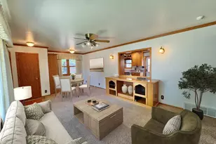 1645 Cherrywood Ln, Pueblo, CO 81005 - Photo 3