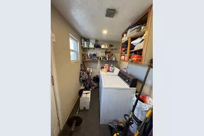 1023 E 6th St, Pueblo, CO 81001 - Photo 5