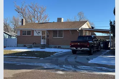 18 Macgregor Rd, Pueblo, CO 81001 - Photo 1