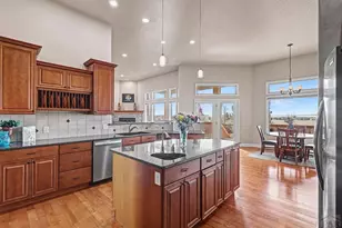 1170 W Loasa Dr, Pueblo, CO 81007 - Photo 17