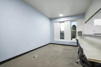 416 Colorado Ave, Pueblo, CO 81004 - Photo 9