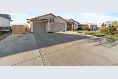 5405 Peregrine Dr, Pueblo, CO 81005 - Photo 41