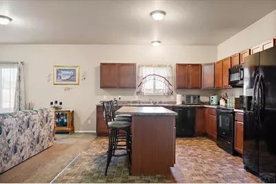 3319 Fox Den Ct, Pueblo, CO 81005 - Photo 7