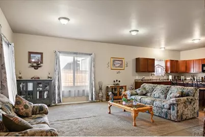 3319 Fox Den Ct, Pueblo, CO 81005 - Photo 9