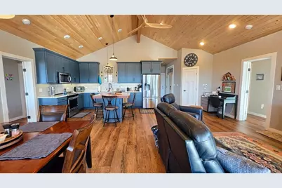 517 Trailsend Rd, Walsenburg, CO 81089 - Photo 7